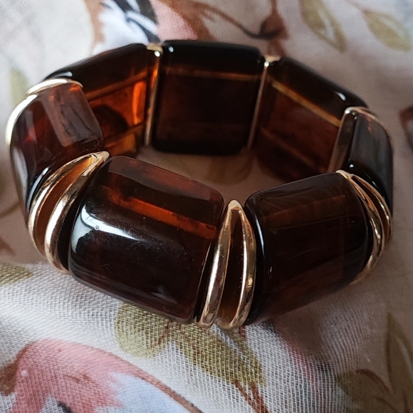 Thick Chunky Tortoise Segment Gold Tone Accents Stretch Vintage Bracelet EUC - Picture 7 of 8